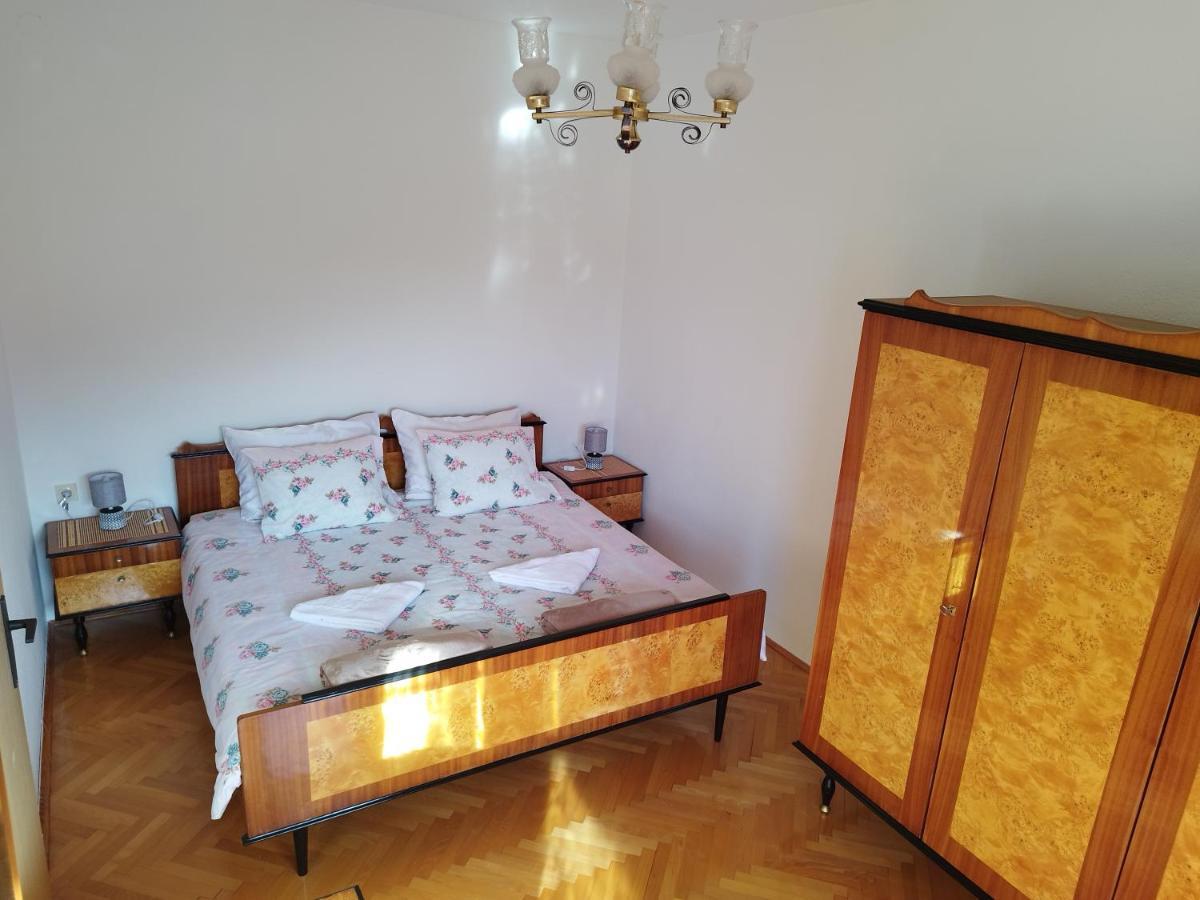 Milka Apartment Kotor Extérieur photo
