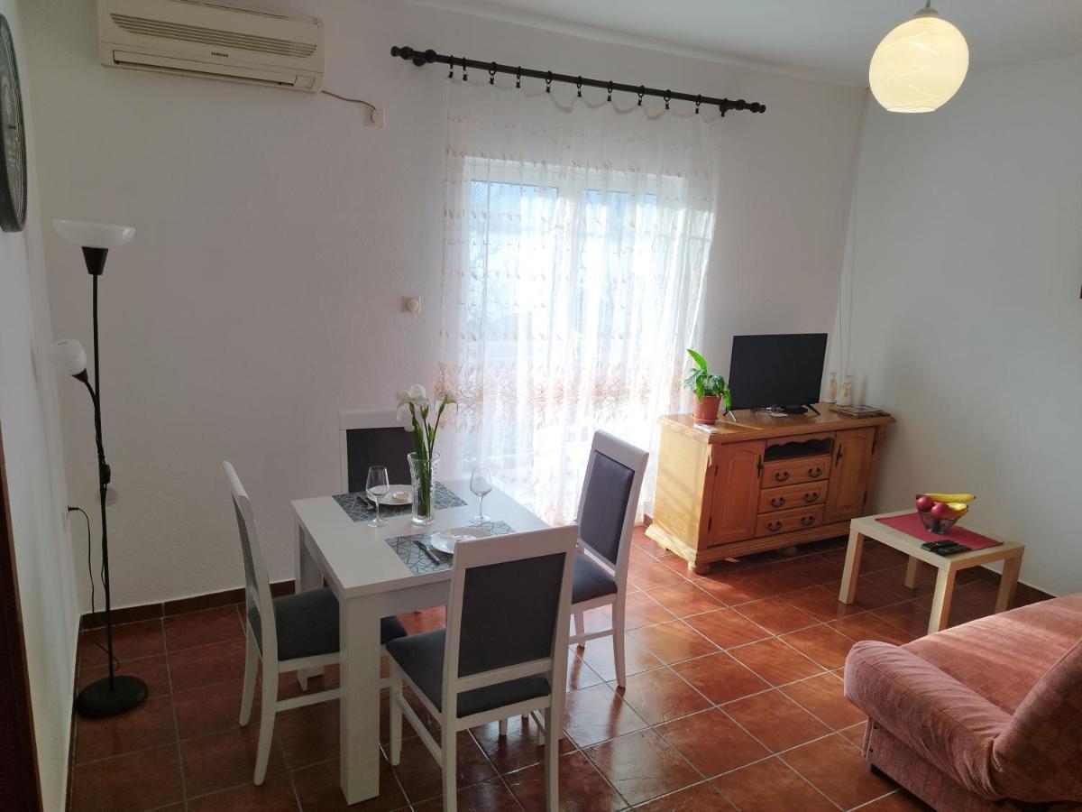 Milka Apartment Kotor Extérieur photo