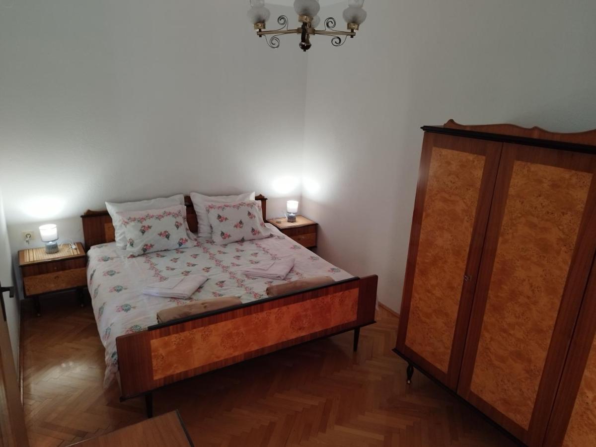 Milka Apartment Kotor Extérieur photo